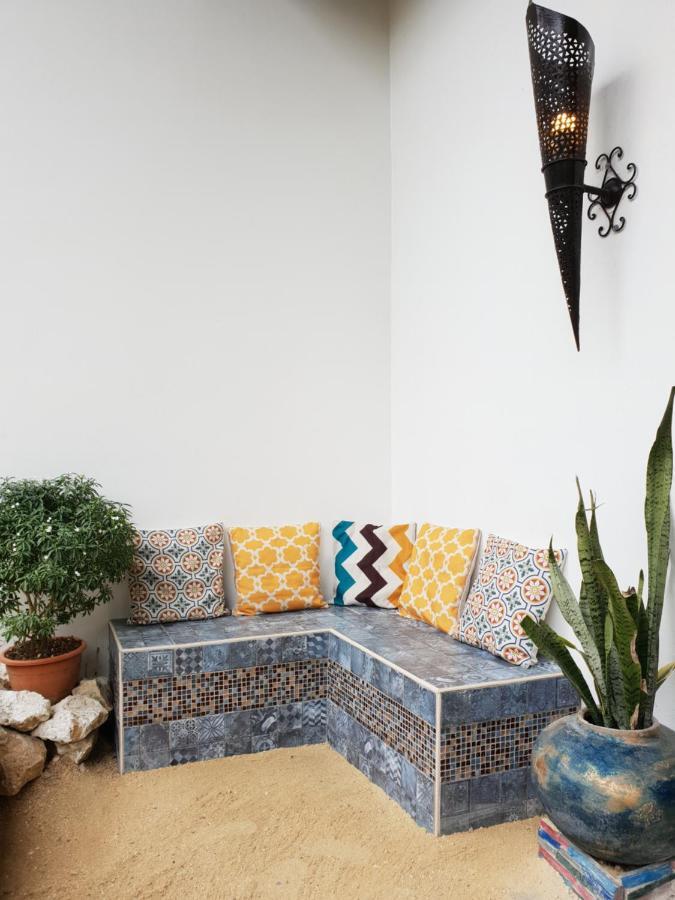 Riad Masaya General Luna  Exteriör bild
